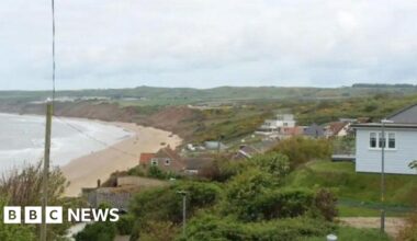 Filey cliff-top homes £90,000 erosion plan approved