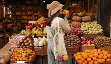 Exploring food markets emerged as Brits' top European pastime, with 30 per cent of respondents agreeing that checking out our neighbours' local delights fulfills their trips