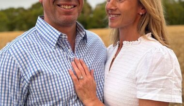Harriet Sperling  flashes her engagement ring as she and Peter Phillips announce they are to marry