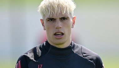 Fenerbahce are reportedly plotting a move for Manchester United outcast Alejandro Garnacho