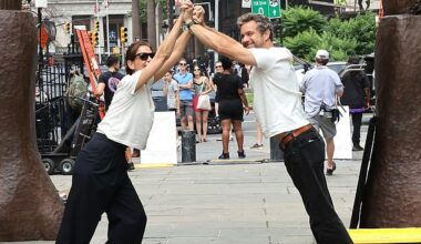Katie Holmes sizzled with her costar Joshua Jackson when shooting a scene for their new movie Happy Hour on Tuesday. She was beaming when looking at her former Dawson's Creek cast mate. They held hands while leaning into each other