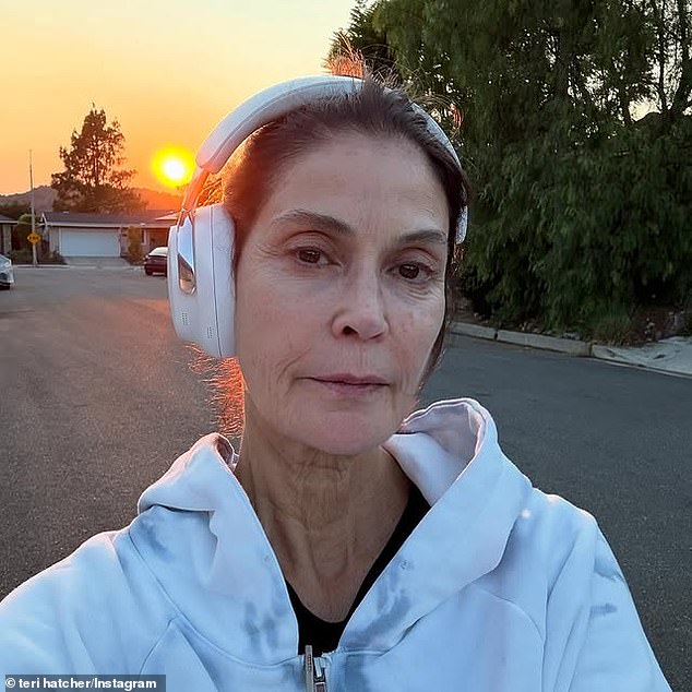 She continued: 'Feel free to zoom in. Is one angle more forgiving? More "beautiful?" How we frame beauty is everything ¿ my perception? I choose gratitude for the time gifted in every wrinkle'