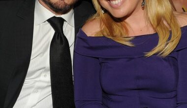 Kelly Clarkson's ex-husband Brandon Blackstock has died aged 48 following a battle with cancer - pictured 2013