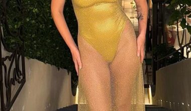 Helen Flanagan took to Instagram on Friday night to celebrate her 35th birthday with a duo of sexy snaps and a profound message about life in her 30s