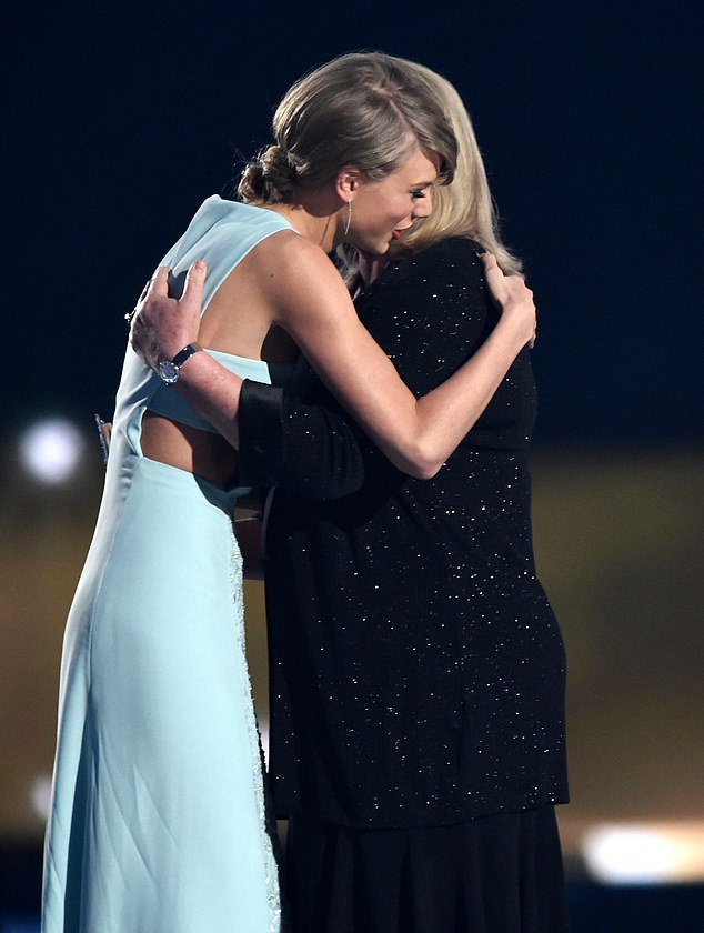 Since then, the superstar singer has kept her mother's cancer battle behind the scenes (pictured in 2015)