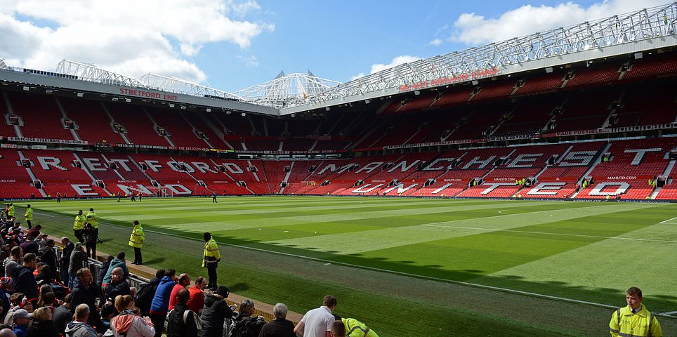 Manchester United vs Arsenal - Premier League: Live score, team news and updates as Mikel Arteta and Ruben Amorim's men face off at Old Trafford
