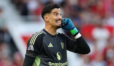Manchester United goalkeeper Altay Bayindir's howler gifted Arsenal an early lead