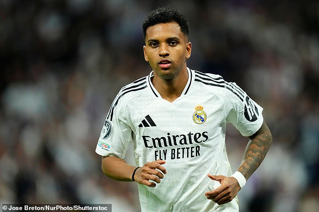 Manchester City will consider a move for Rodrygo if Savinho departs the club this summer