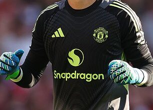 Bayindir made a costly mistake which led to United losing to Arsenal