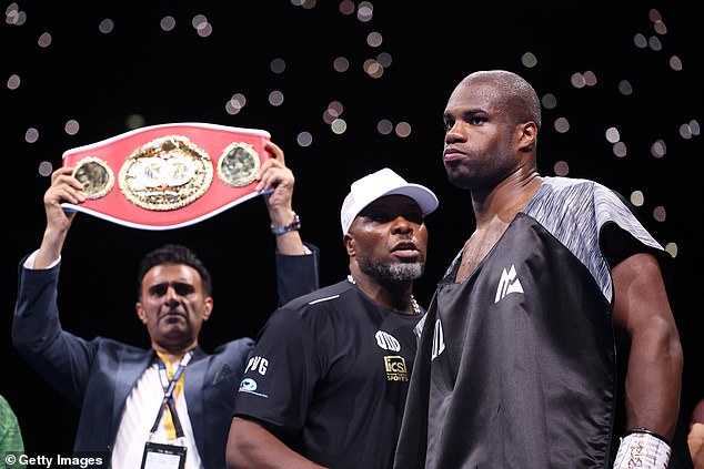 Dubois has parted ways with trainer Don Charles (centre) after two years together