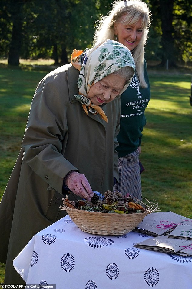 Despite having the world's finest ingredients at her fingertips, the late Queen preferred to keep things seasonal and eat from the Balmoral garden ingredients, with Darren saying she couldn't be happy if strawberries were on the menu in winter