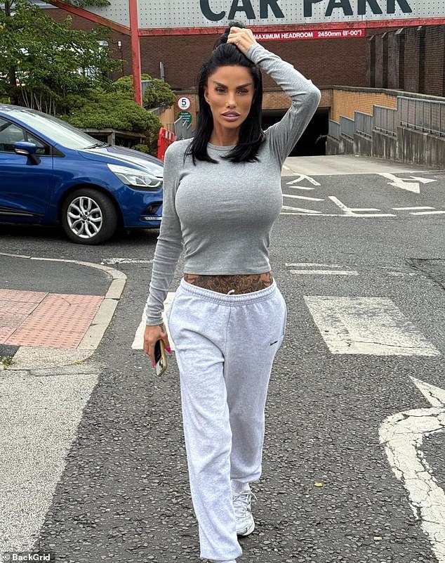The former glamour model showcased the results of her sixth face lift on the outing amid the bitter fallouts with her exes