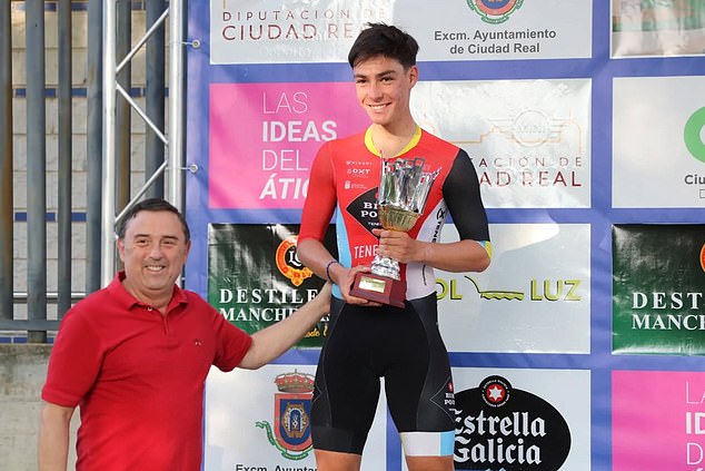 Ivan Melendez Luque, 17, was a last-minute inclusion in the Vuelta Ciclista Junior Ribera del Duero