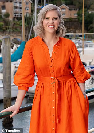 She lost 51kg in 54 weeks naturally