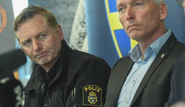 Fredrik Gardare (left, pictured during a press conference with former general secretary of the Swedish FA Hakan Sjöstrand) claims crucial evidence has been ignored after a casino raid