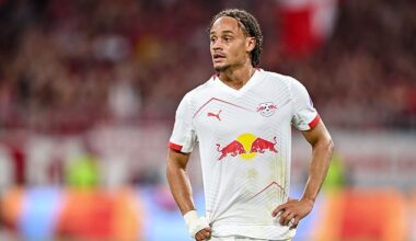 Simons, 22, had been targeted by Chelsea earlier on in the window only for their London rivals Tottenham now leapfrogging them in the race to sign him