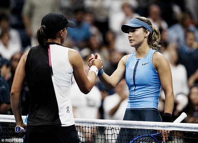 The Russian raced into an early lead in the first set and was 5-1 up in a flash, however she went on to lose four set points. Swiatek fought back to win the set 7-6.
