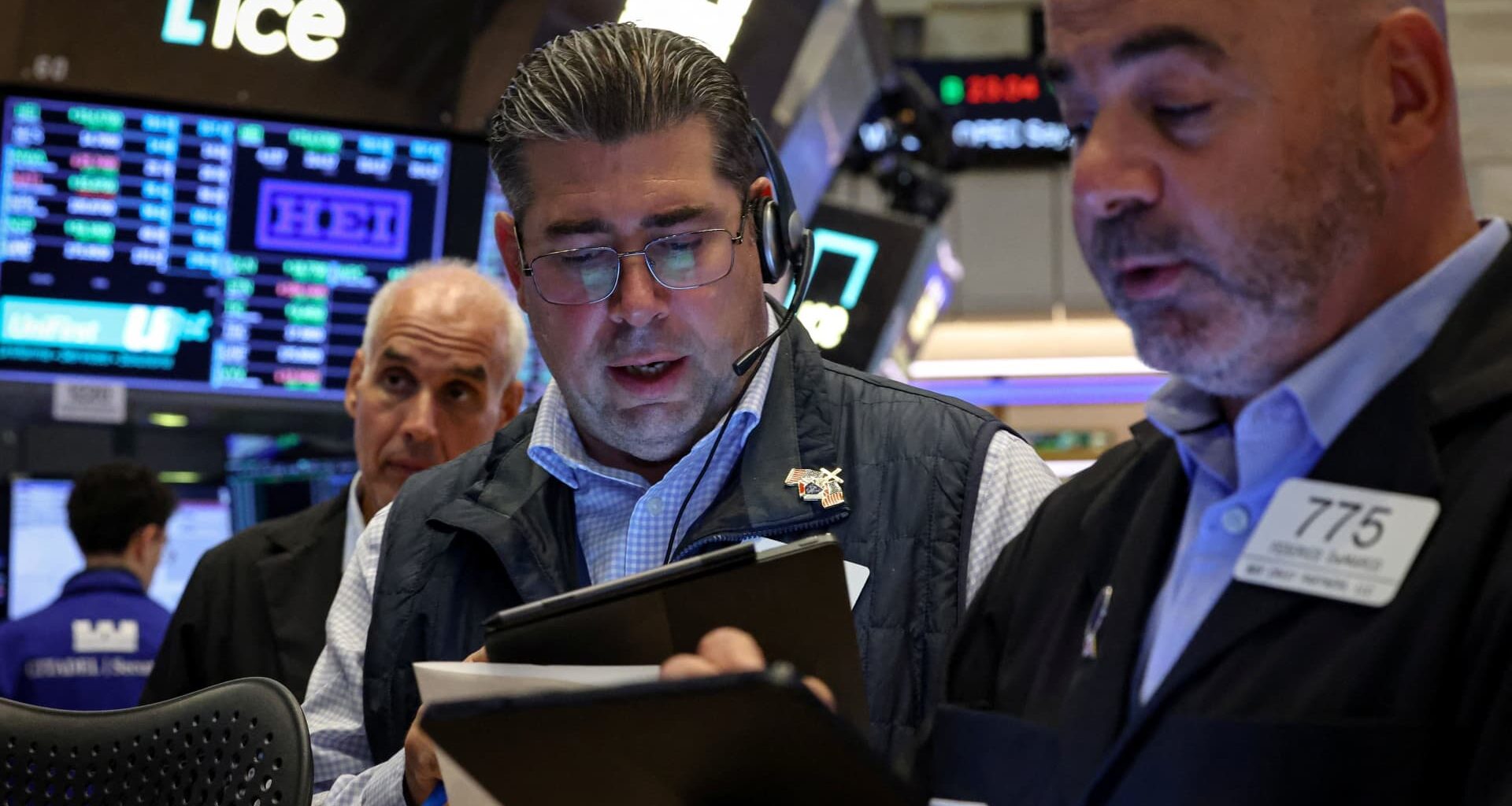 Stock market today: Live updates