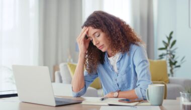1 in 5 laid-off workers submitted over 100 applications before finding a job: new report