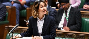 Economy faces ‘midlife crisis’ as benefit claimants hit new high