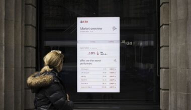 Switzerland scrambles to ink trade deal with US amid certain "economic blow" due to tariffs