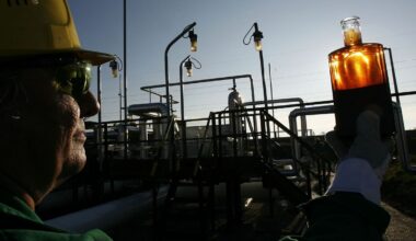 Hungary and Slovakia demand EU action after Ukraine hits key oil pipeline again