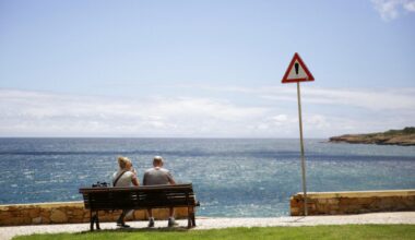 Portugal's heatwave extends to the ocean with unusually warm waters in Algarve