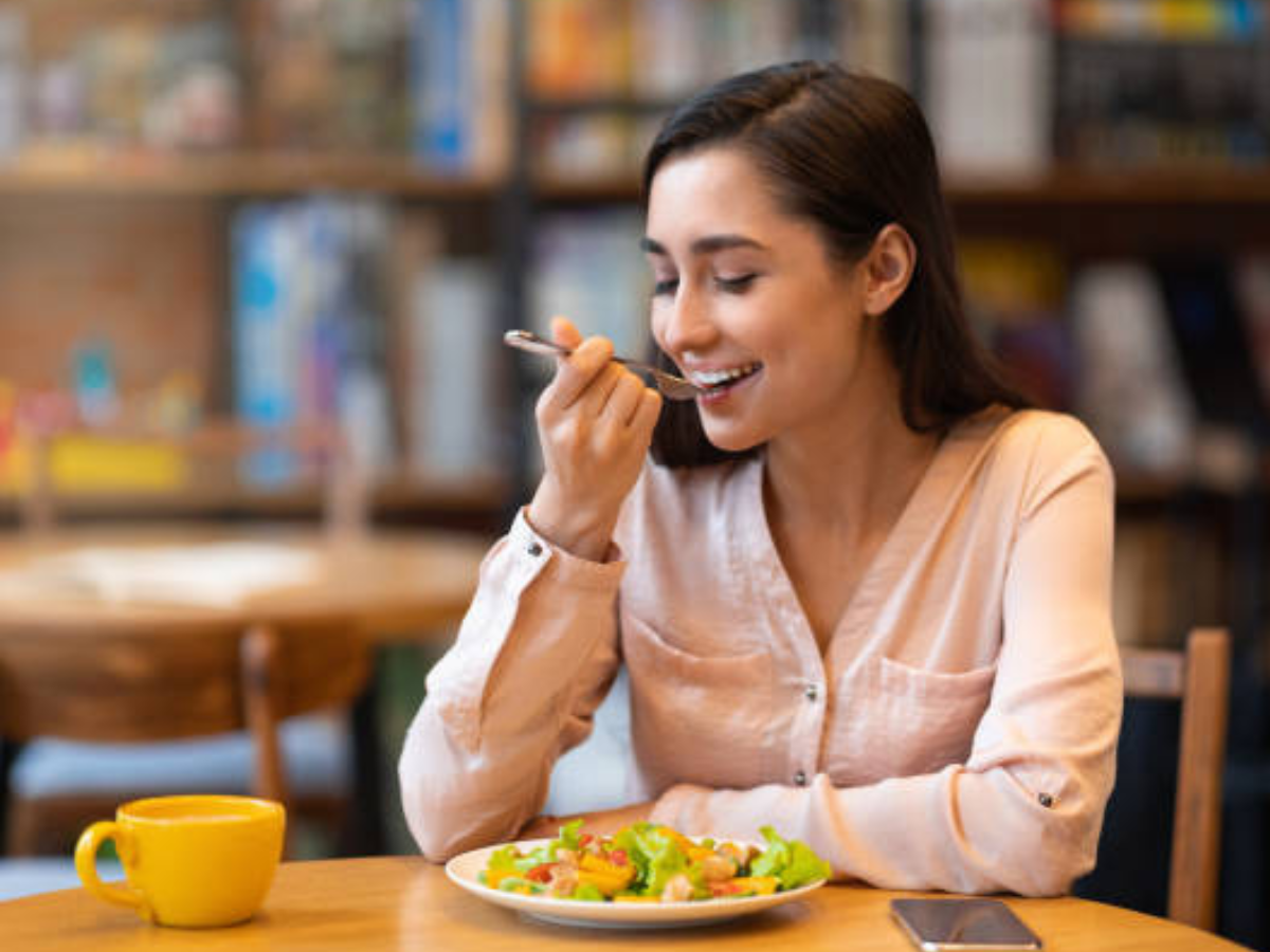​5 filling foods under 50 calories
