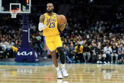 LeBron James’ ‘I AM MORE THAN’ available at 50% off in Barnes & Noble’s Back-to-School Book Haul