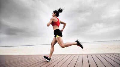 Cardiologist reveals 90 minutes of exercise can cut the risk of early death by 15%; what experts say about longevity secrets