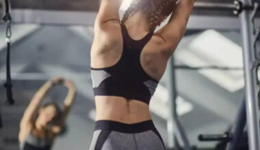 Back fat? Try these 6 exercises for a toned back