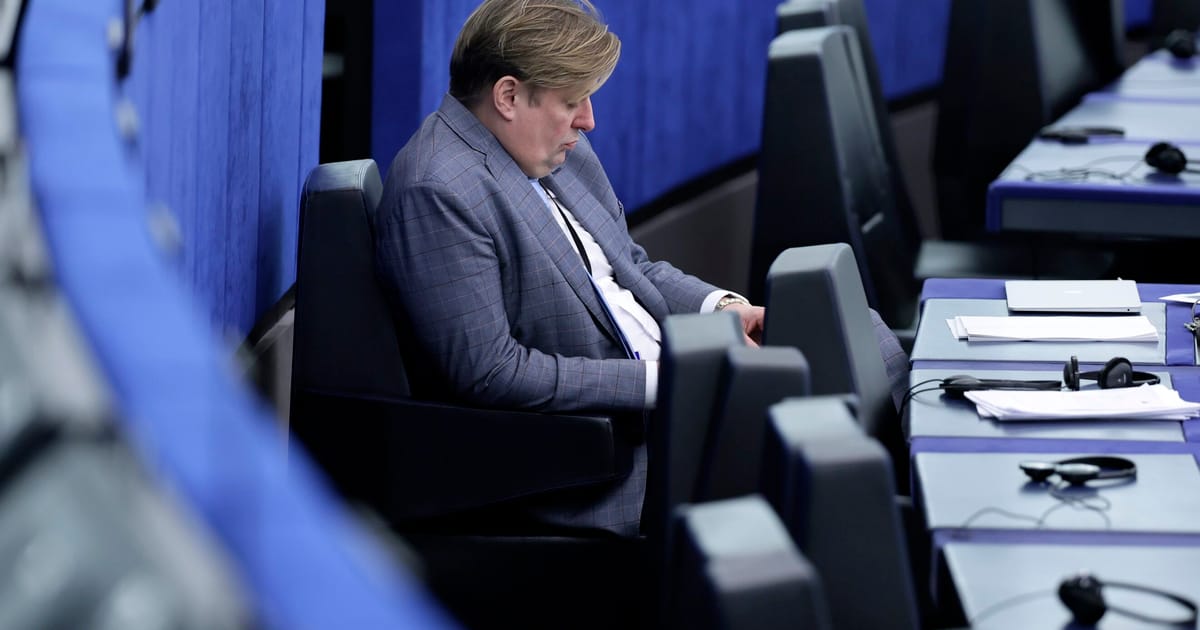 Far-right German lawmaker’s aide on trial over accusations of spying for China – POLITICO
