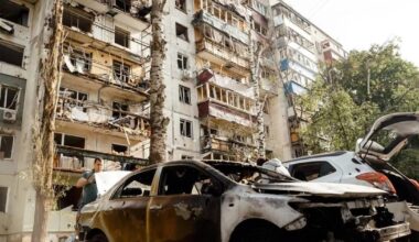 Russia bombards Ukraine ahead of Trump-Zelenskyy summit – POLITICO
