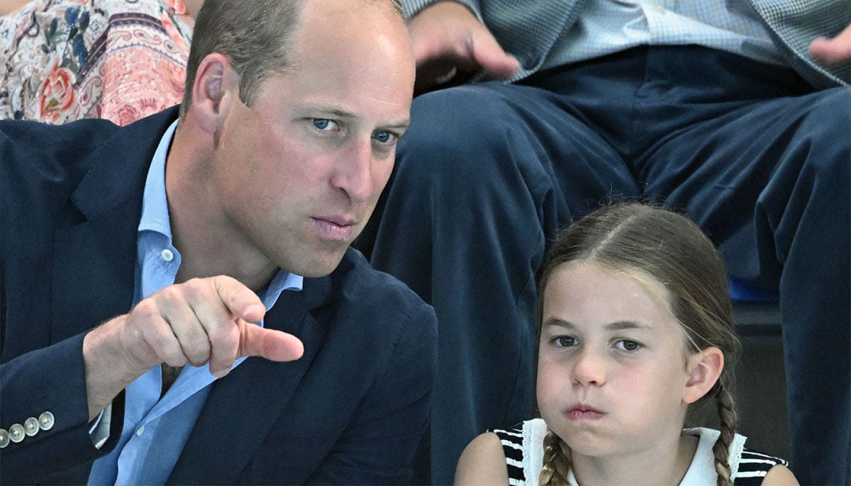 Prince William’s absolute twin  Princess Charlotte.