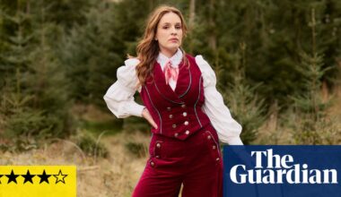 Katie Norris: Go West, Old Maid review – unhinged comedy from the ‘cool governess’ to gen Z | Edinburgh festival 2025