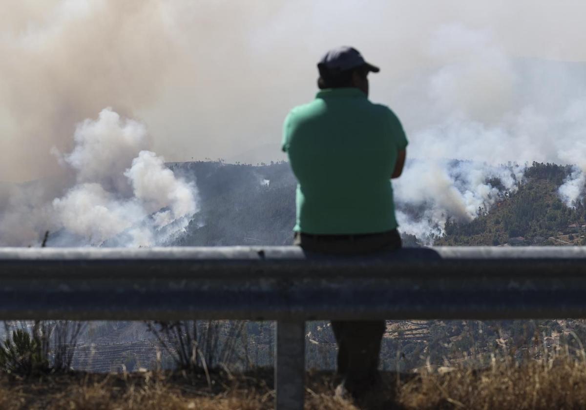 Smoke from blazing wildfires in other parts of Spain and Portugal sparks concern in Malaga province