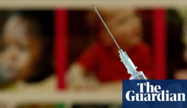 British baby dies from whooping cough as vaccination rates fall | Whooping cough