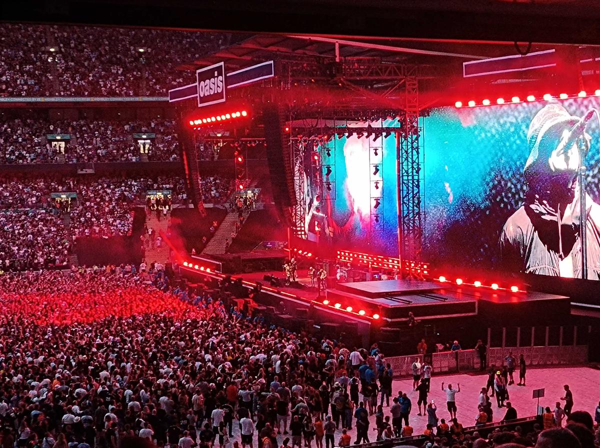 Oasis ‘shocked and saddened’ as fan dies in fall at Wembley Stadium - London Evening Standard