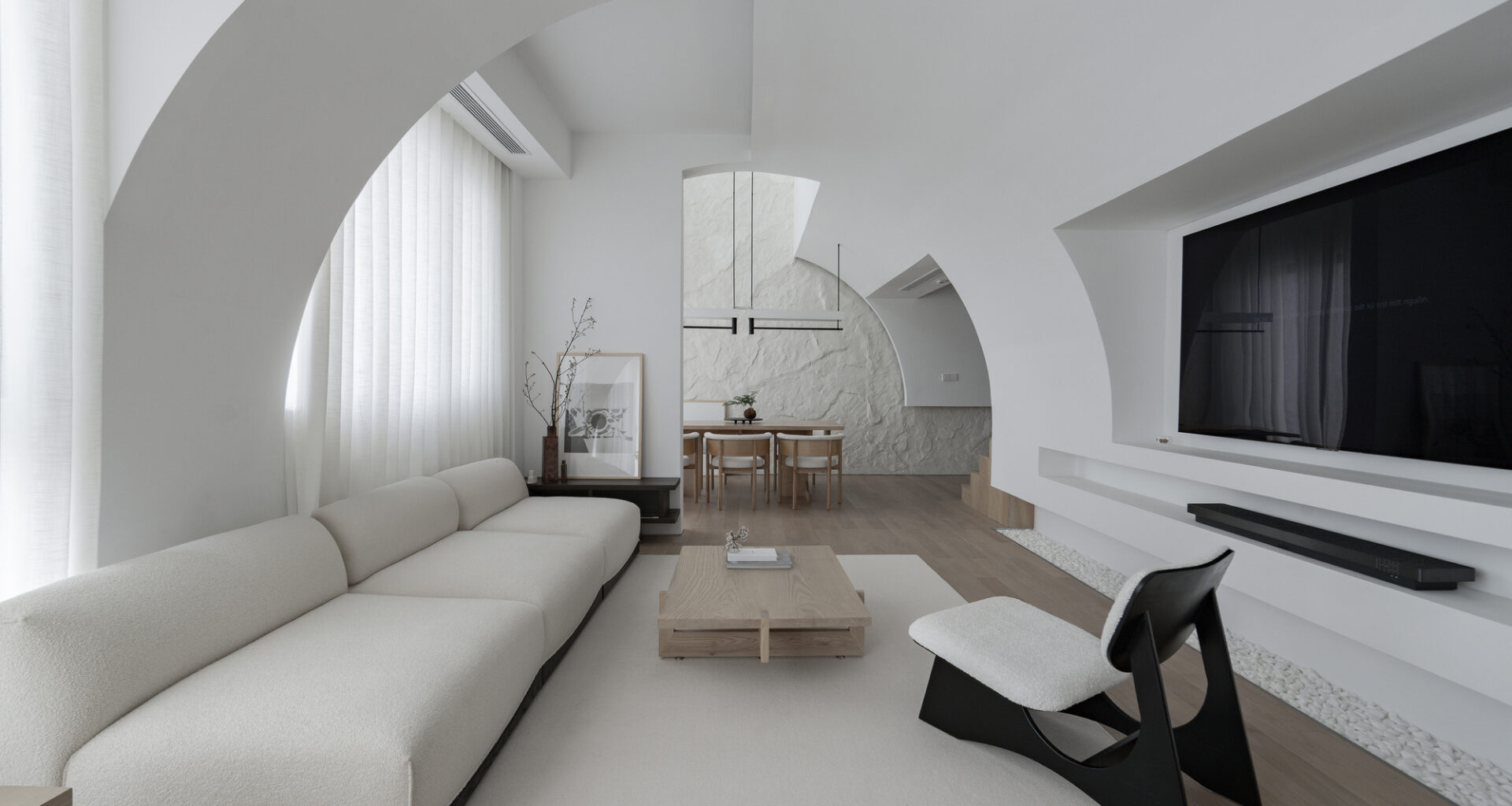 Ts Lunar Cavern Duplex Residence / TAA DESIGN + KHOA VU