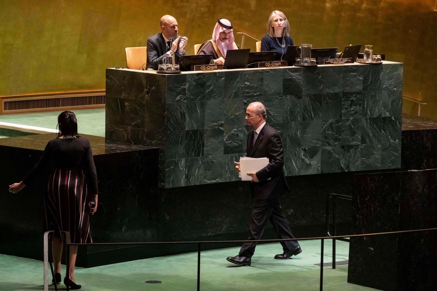 Diplomatic momentum builds one week after France's announcement