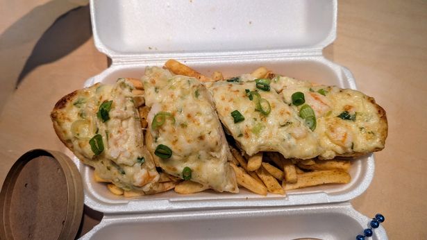 SuSu's New Orleans Kitchen's shrimp bread