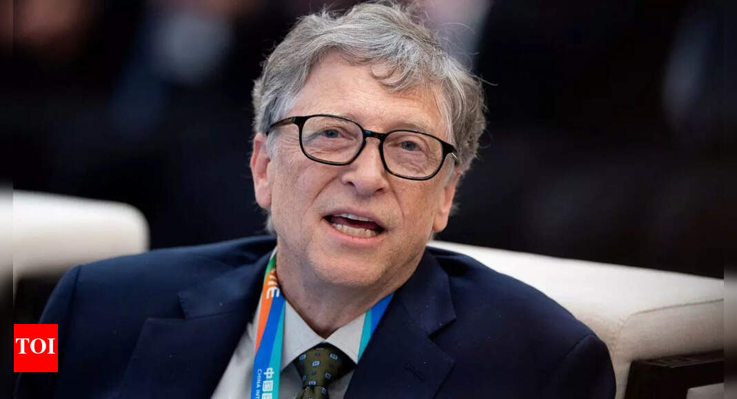 Bill Gates says: AI today can replace human work, the most complex coding tasks, but it is not … |