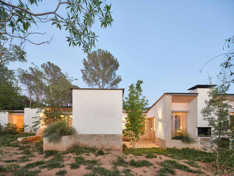 Butterfly House / Tallerdarquitectura - Image 5 of 20