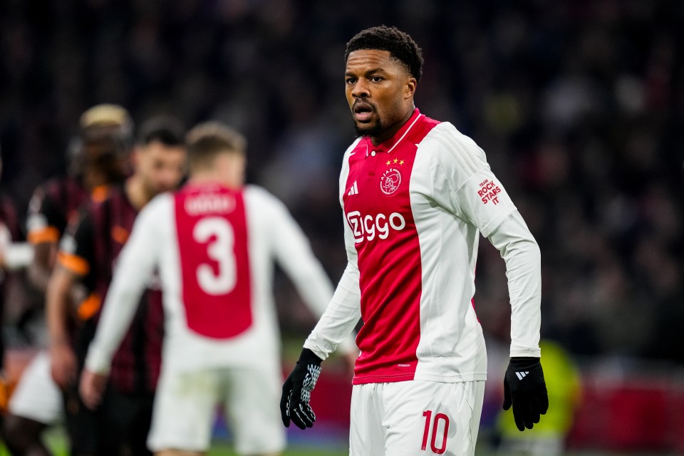 AMSTERDAM, NETHERLANDS - JANUARY 30: Chuba Akpom of AFC Ajax looks on during the UEFA Europa League 2024/25 League Phase MD8 match between AFC Ajax and Galatasaray A.S. at Johan Cruijff Arena on January 30, 2025 in Amsterdam, Netherlands. (Photo by Rene Nijhuis/MB Media/Getty Images)
