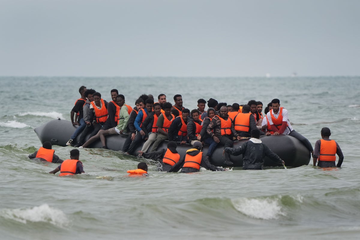 ‘One-in-one-out’ migrant returns deal with France set to ‘begin next month’