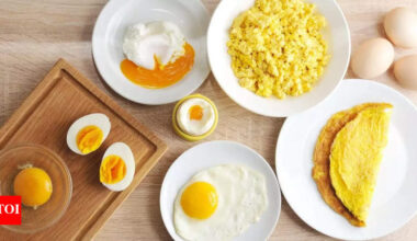Boiled, poached, scrambled, or fried: Which egg cooking method gives you the most protein? |