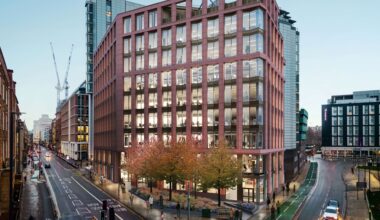 Clegg wins Leeds Wellington Plaza revamp