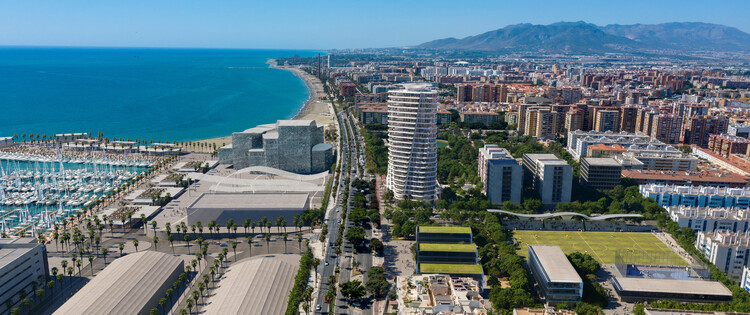 Zaha Hadid Architects Unveils Images of a New Housing Project in Málaga, Spain - Image 5 of 7