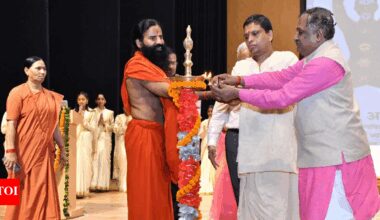 Patanjali Hosts International Conference on Integrative Medicine; Swami Ramdev Announces Low-Cost Treatment with AIIMS, Tata, and Ganga Ram Hospitals