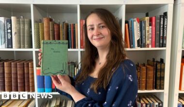 'Astonishingly rare' The Hobbit book sells for 'record-breaking' sum